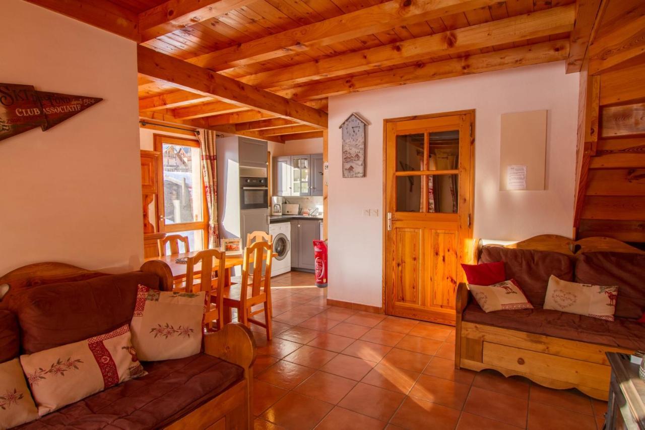 Chalet Le Melezin Hameau Des Chazals Nevache Hautes Alpes エクステリア 写真